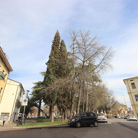 Case Vr Holiday Vittorias Flat Verona Eksteriør bilde